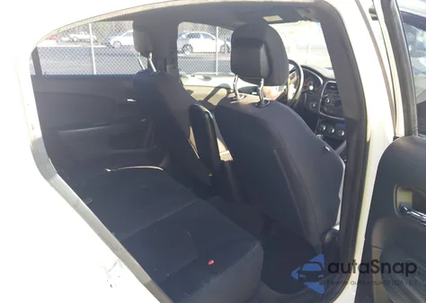 2013 Chrysler 200 Touring из США, поврежденный, VIN 1C3CCBBB1DN732553